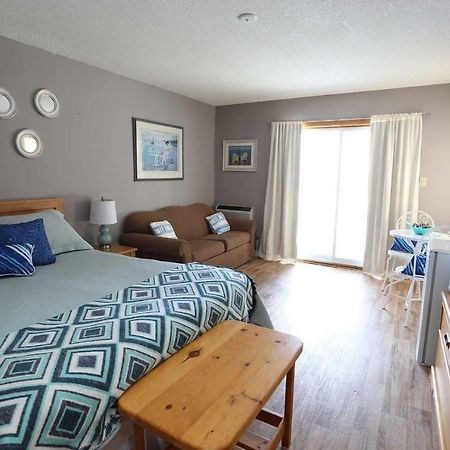 Hilton Beach Inn & Spa Thessalon Exterior photo